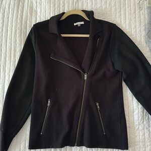 Sioni black jacket